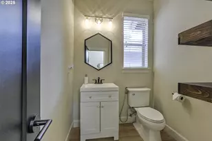 13255 SW Hazelcrest Way, Portland, OR 97224 - Photo 17