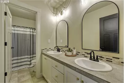 13255 SW Hazelcrest Way, Portland, OR 97224 - Photo 27