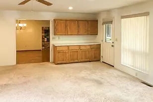 1649 NW Martin Ave, Roseburg, OR 97471 - Photo 13