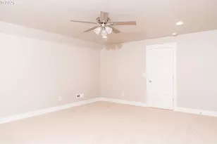 309 Sage St, Boardman, OR 97818 - Photo 9