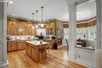 2727 NW Old Farm Ave, Salem, OR 97304 - Photo 9