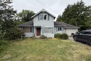 1618 N Dogwood St, Coquille, OR 97423 - Photo 1