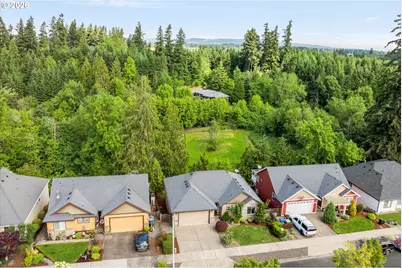 3769 10th St, Hubbard, OR 97032 - Photo 5
