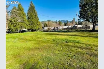 76248 Garden Rd, Oakridge, OR 97463 - Photo 17