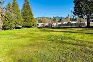 76248 Garden Rd, Oakridge, OR 97463 - Photo 17