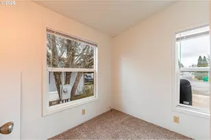 87860 Territorial Rd, Veneta, OR 97487 - Photo 11