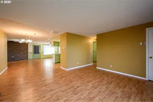 217 S 3rd St, Carlton, OR 97111 - Photo 9