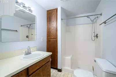 217 S 3rd St, Carlton, OR 97111 - Photo 27