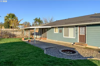 217 S 3rd St, Carlton, OR 97111 - Photo 37