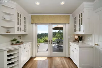 2892 NW Beuhla Vista Ter, Portland, OR 97210 - Photo 13