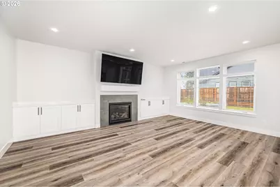 24678 Perkins Rd #Lot 26, Veneta, OR 97487 - Photo 9