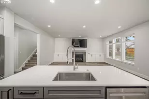 24678 Perkins Rd, Veneta, OR 97487 - Photo 11