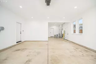 24678 Perkins Rd, Veneta, OR 97487 - Photo 41