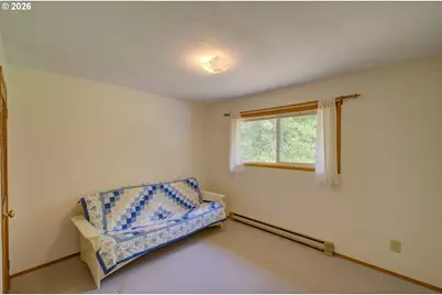 8845 Central Ct, Rockaway Beach, OR 97136 - Photo 13