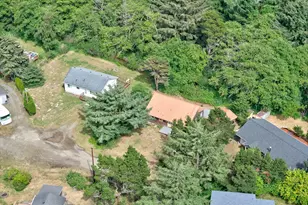 8845 Central Ct, Rockaway Beach, OR 97136 - Photo 43