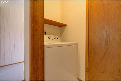 8845 Central Ct, Rockaway Beach, OR 97136 - Photo 19