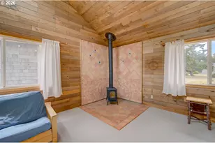 8845 Central Ct, Rockaway Beach, OR 97136 - Photo 7