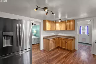 37727 Row River Rd, Dorena, OR 97434 - Photo 9