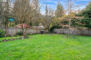 37727 Row River Rd, Dorena, OR 97434 - Photo 19