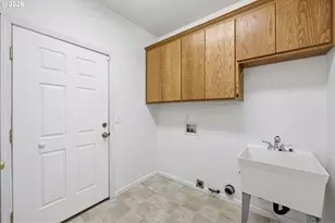 170 Daniel Dr, Eugene, OR 97404 - Photo 31