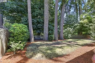 170 Daniel Dr, Eugene, OR 97404 - Photo 39