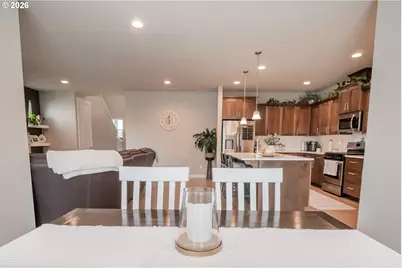 2451 W 9th Ave, Junction City, OR 97448 - Photo 17