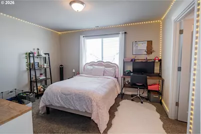 2451 W 9th Ave, Junction City, OR 97448 - Photo 29