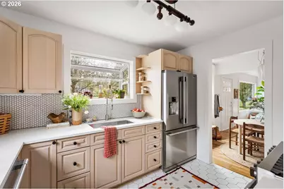 4310 SE Lambert St, Portland, OR 97206 - Photo 13