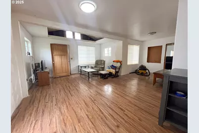 809 Ingle St, Mount Vernon, OR 97865 - Photo 11