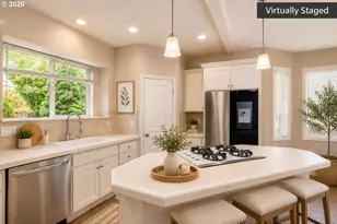 10770 SW Willow St, Tualatin, OR 97062 - Photo 9