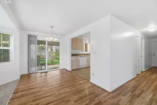 1390 Astor Way, Woodburn, OR 97071 - Photo 7