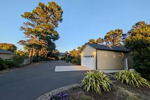 87932 Limpit Ln, Florence, OR 97439 - Photo 5