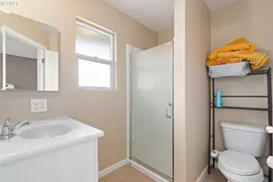 1310 W Quinalt St, Springfield, OR 97477 - Photo 41