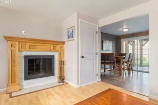 1310 W Quinalt St, Springfield, OR 97477 - Photo 9