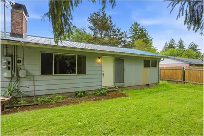 620 NE 69th Ave, Hillsboro, OR 97124 - Photo 1