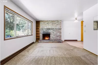620 NE 69th Ave, Hillsboro, OR 97124 - Photo 5