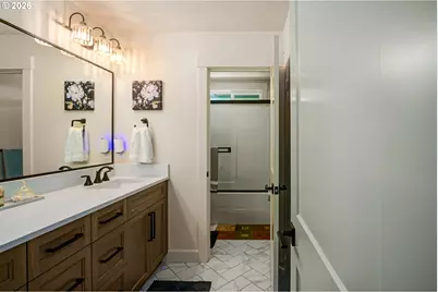 677 NW Crater Lake Dr, Dallas, OR 97338 - Photo 35
