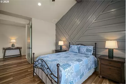 677 NW Crater Lake Dr, Dallas, OR 97338 - Photo 27