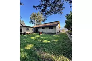 1646 Oak St, North Bend, OR 97459 - Photo 9