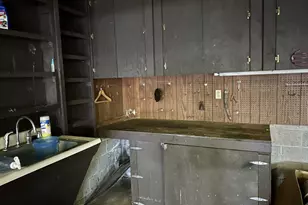 1646 Oak St, North Bend, OR 97459 - Photo 27