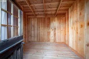 360 NE 75th Ave, Portland, OR 97213 - Photo 29