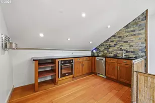 9889 NW Hoge Ave, Portland, OR 97231 - Photo 25