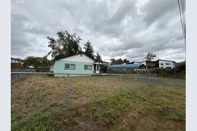 1015 Willow St, Kelso, WA 98626 - Photo 3