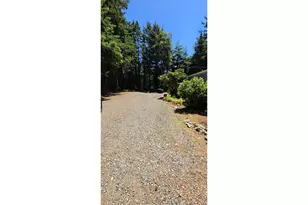 28413 Mateer Rd, Gold Beach, OR 97444 - Photo 35