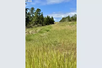 000 Robinhood Ave, Lakeside, OR 97449 - Photo 25