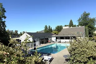 2462 Senate Way, Medford, OR 97504 - Photo 9