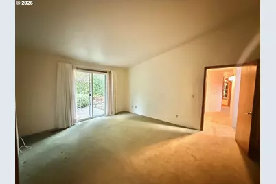 2462 Senate Way, Medford, OR 97504 - Photo 19