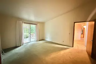 2462 Senate Way, Medford, OR 97504 - Photo 19