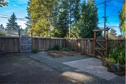 10040 SW Avery St, Tualatin, OR 97062 - Photo 39