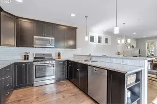 29021 SW Villebois Dr, Wilsonville, OR 97070 - Photo 13